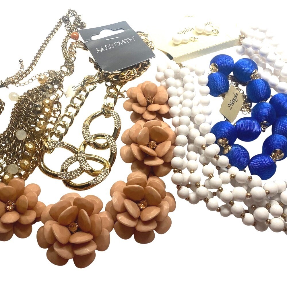 Jewelry lot of necklaces‎ / mixed bundle NWT